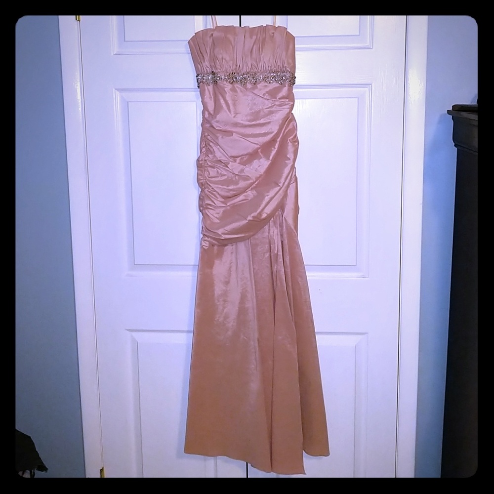 Sz 6 blush prom gown